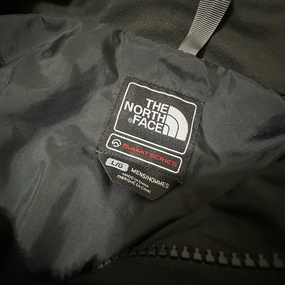 The North Face Men's Navy and Charcoal Performance Jacket - Picture 4 of 4